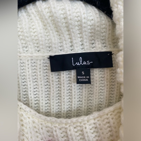 Lulu’s Fringe Cream Turtleneck Sweater Size Small - Picture 3 of 5